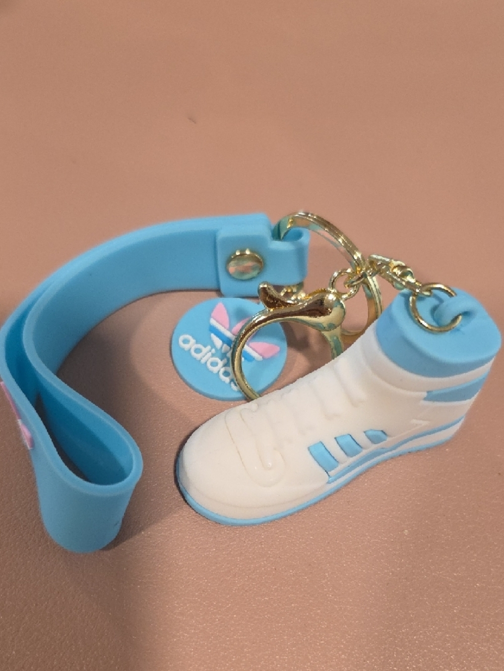 👟 Blindbox Sneaker Keyring - Picture 3 of 5